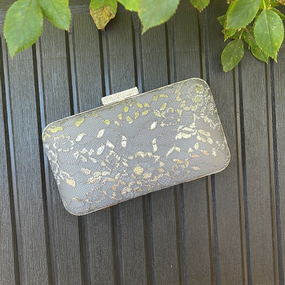 Gray Satin & Lace Clutch - Picture 4 of 17